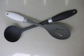 PA66食品級(ji)尼龍用(yong)于勺(shao)子
