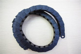 玻(bo)纖(xian)增強15%改性(xing)PA66 用(yong)于(yu)鏈條(tiao)加工 機(ji)械性能(neng)穩定